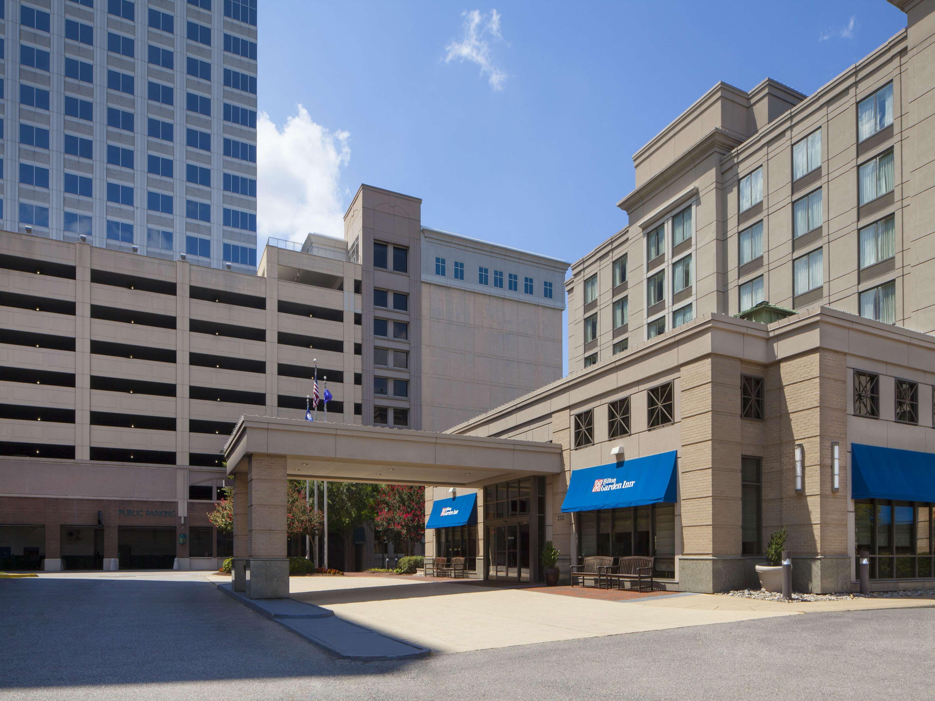 Hilton Garden Inn Virginia Beach Town Center Exteriör bild
