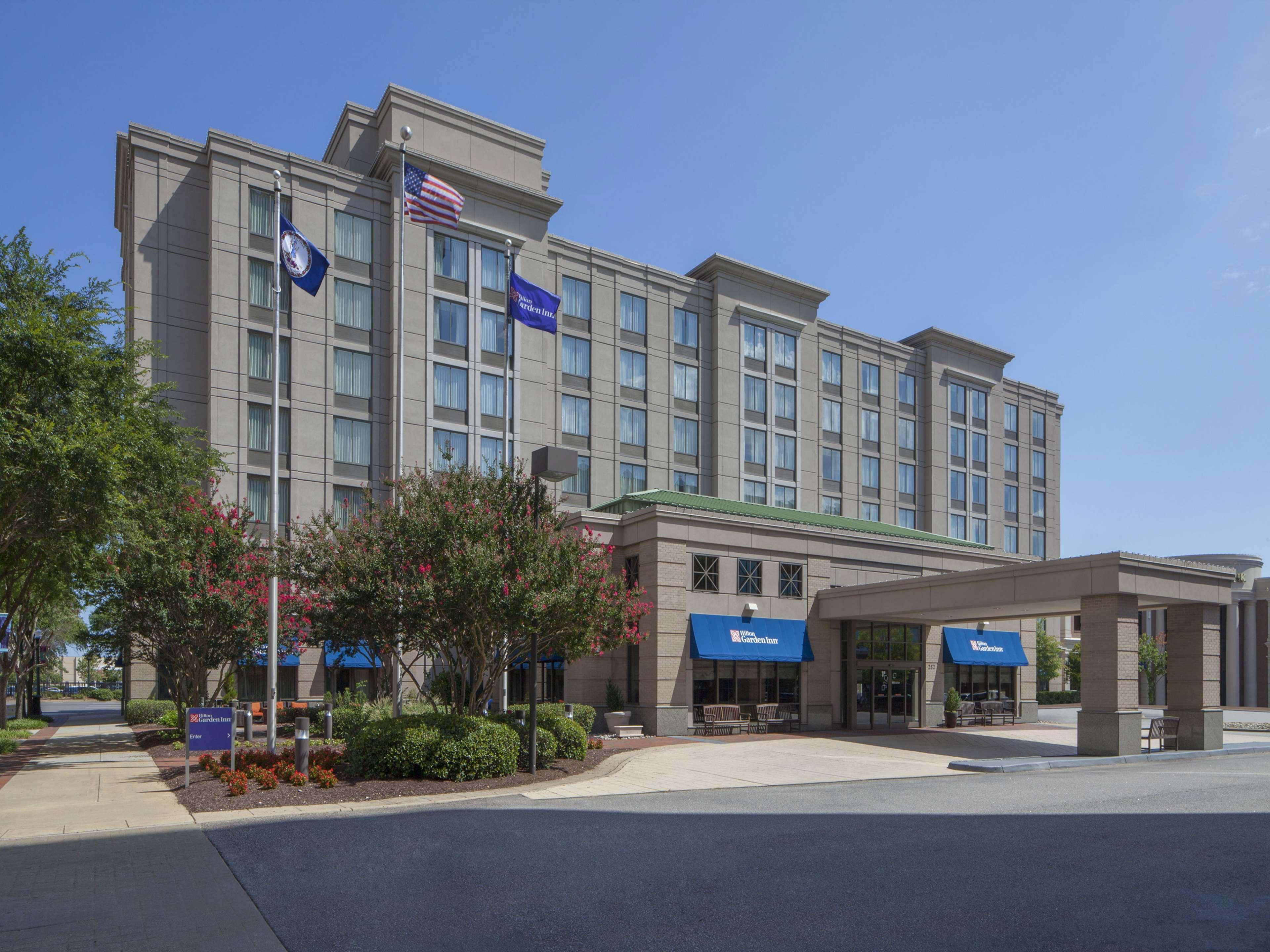 Hilton Garden Inn Virginia Beach Town Center Exteriör bild